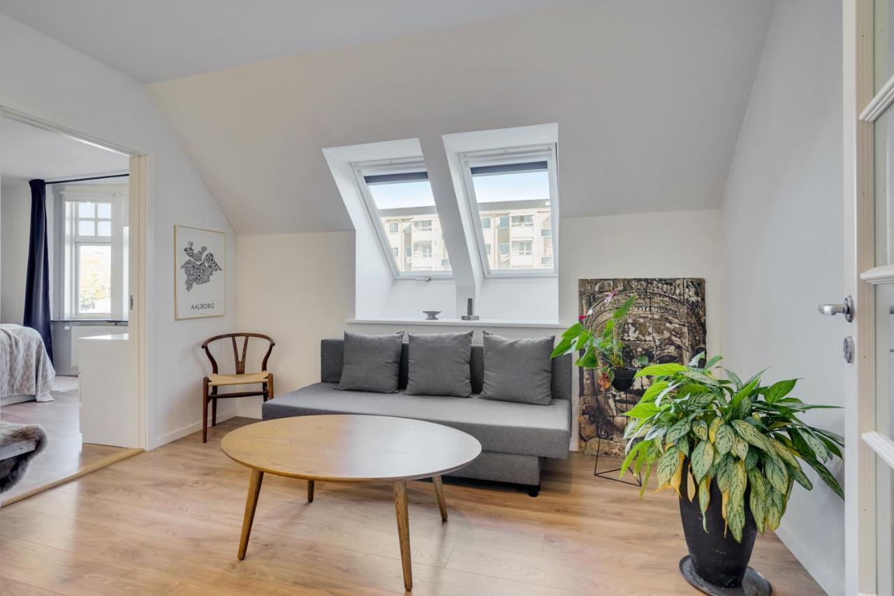 Bath Tub Penthouse In The * Aalborg